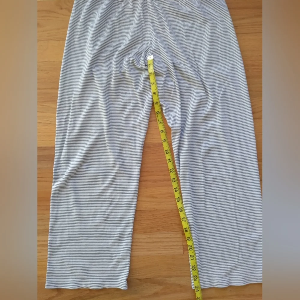 Lake Navy And White Striped Pajama Pants Small - Picture 5 of 5